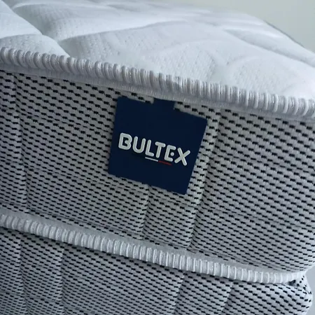 Maison Super Calme Et Confortable - Idealement Situee - Clim - Vue Montagnes - Piscine Partagee - Parking Gratuit - Lou Tranquillou Дом отдыха *