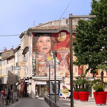 Maison Super Calme Et Confortable - Idealement Situee - Clim - Vue Montagnes - Piscine Partagee - Parking Gratuit - Lou Tranquillou