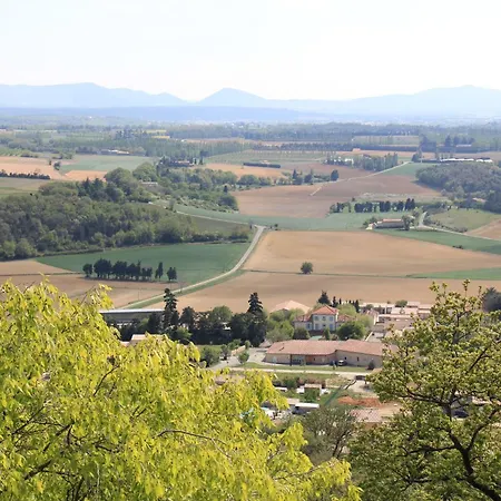 Дом отдыха Maison Super Calme Et Confortable - Idealement Situee - Clim - Vue Montagnes - Piscine Partagee - Parking Gratuit - Lou Tranquillou